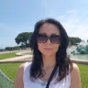 Meet your Posher, Lena